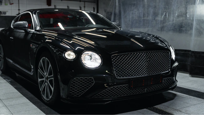 luxury brand positioning